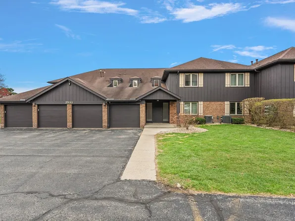 2533 E Lakeshore Dr Unit A-35, Crown Point, IN 46307