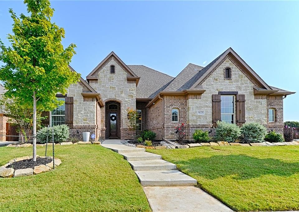 1st image of 8625 Bridle Path Ln