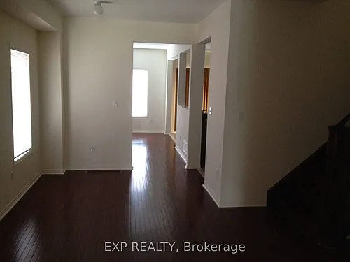 247 Checkerberry Cres Photo 1