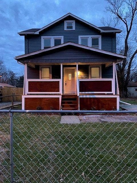1st image of 2764 Fern Ave