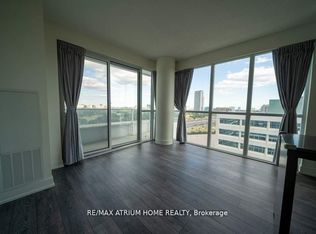 180 Fairview Mall Dr #1012, Toronto, ON M2J 0G4