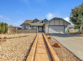 1031 Clearview Dr, Hollister, CA