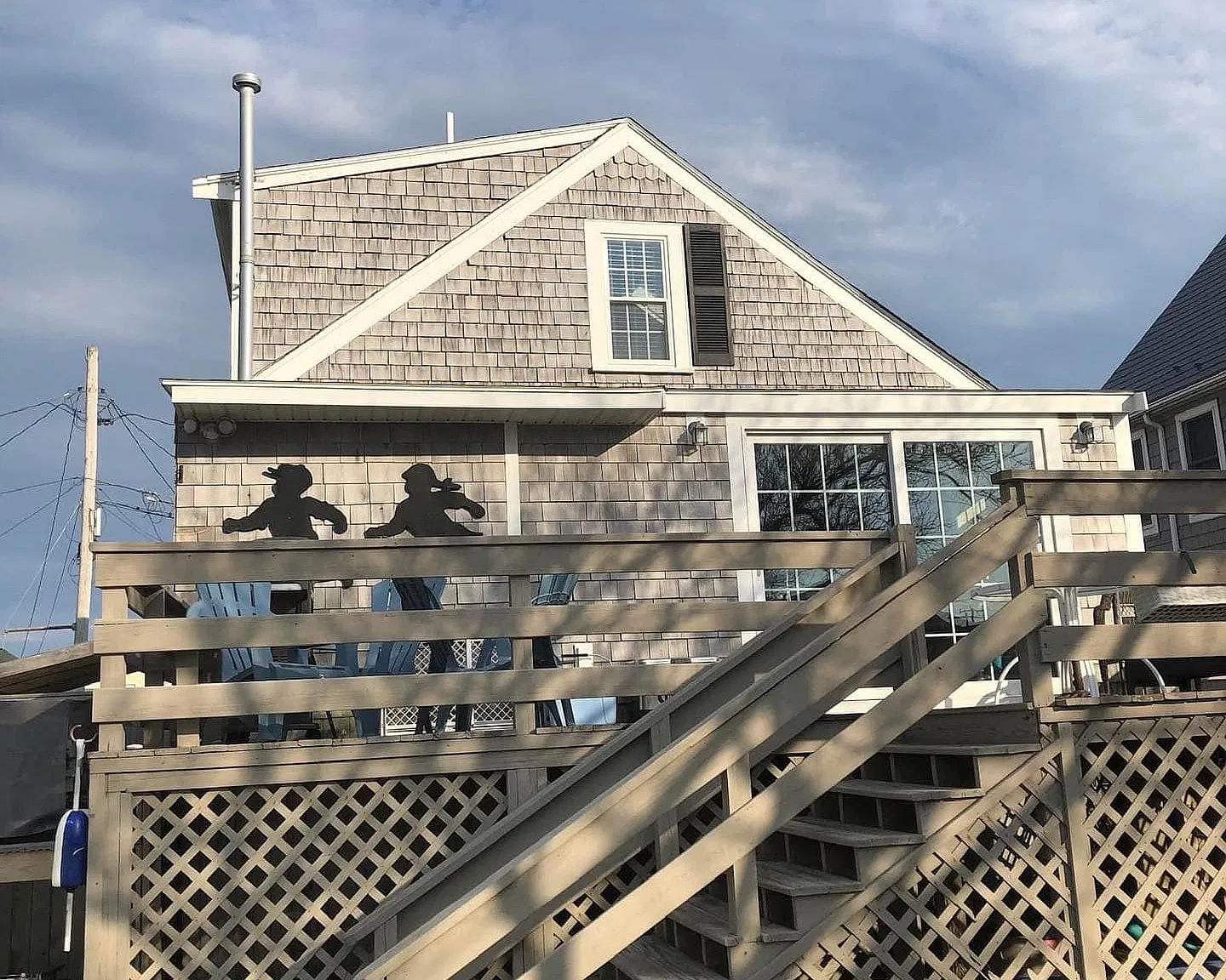 3 bed, 1300 sqft, $2,100 — Photo 3