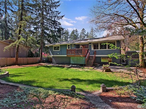 2nd image of 710 216th Ave NE