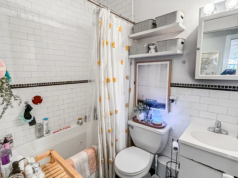 1490 Jefferson Ave #3A — Photo 13