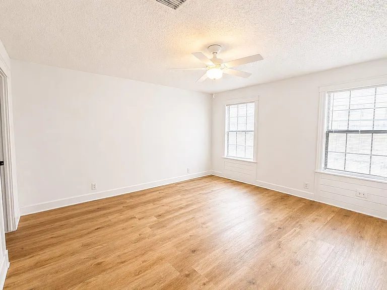 7 Carol Ct #A — Photo 9
