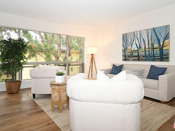 3rd image of 6275 Canterbury Dr Unit 307
