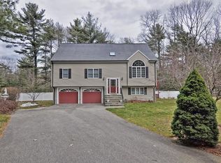 28 Ronald Way, Stoughton, MA 02072