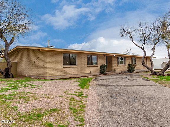 3rd image of 3252 N Calle De Beso