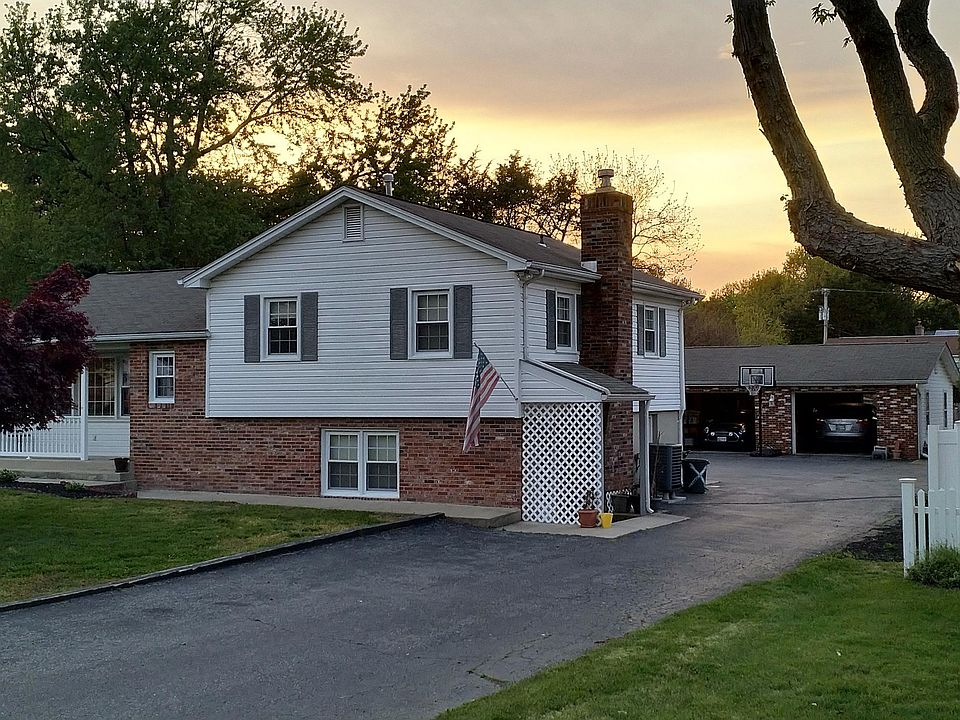 1st image of 106 Huse Dr