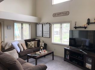 83 Meadow St, Milford, CT 06461