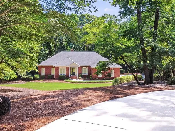 3741 Apalachee Rdg, Monroe, GA 30656