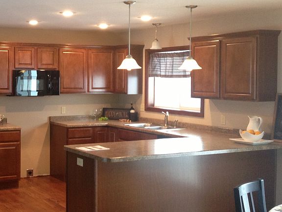 4th image of 1630 Willow Creek Pkwy