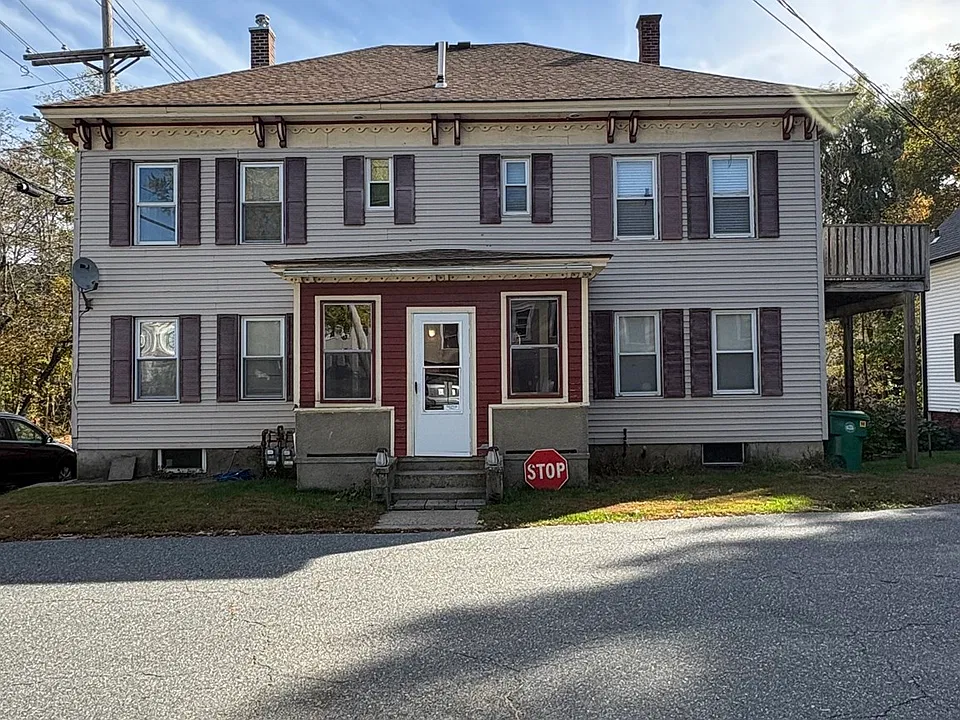 4 Fuller Ct #4