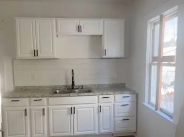 2761 E 120th St, Cleveland, OH 44120