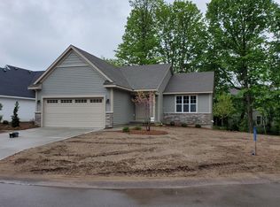 6523 Cherry Mead Ct, Caledonia, MI 49316
