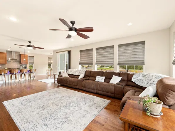 6101 Chesney Ct, Windsor, CO 80550