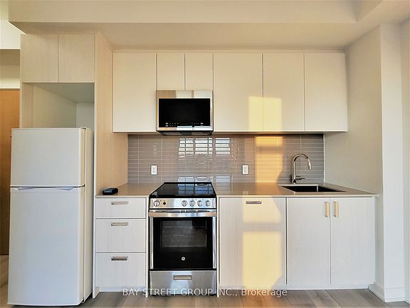 3rd image of 1791 Saint Clair Ave W #807
