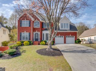 2040 Laurel Lake Dr, Suwanee, GA 30024