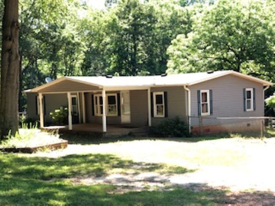 1st image of 35 Angler Dr