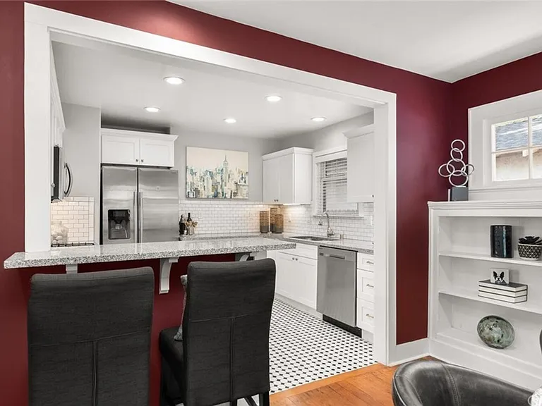 1111 Oleander Ave — Photo 10