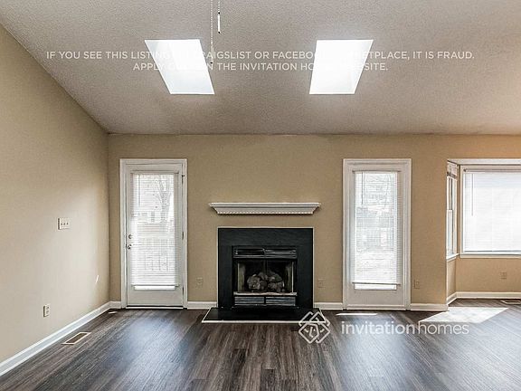 4th image of 1108 Clifford Dr