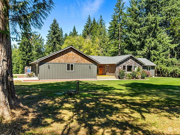 2nd image of 12020 Shadowbrook Drive SW