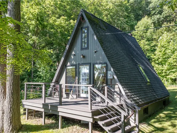 5740 W Lake Rd, Conesus, NY 14435
