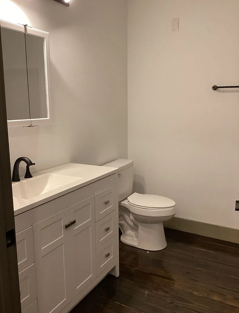 2 bedroom Luxury Apartments in Downtown Hanover, PA — Photo 2
