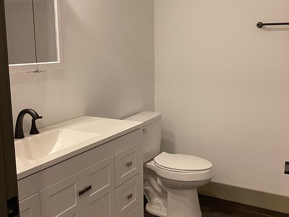 2nd image of 110 E Chestnut St #202