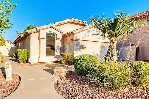 1381 S Yucca Pl Photo 1