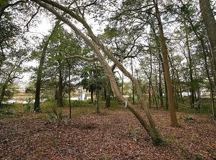 160 Bull Point Dr, Seabrook, SC 29940
