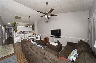 3rd image of 1107 Wallingford Dr #1B-680444