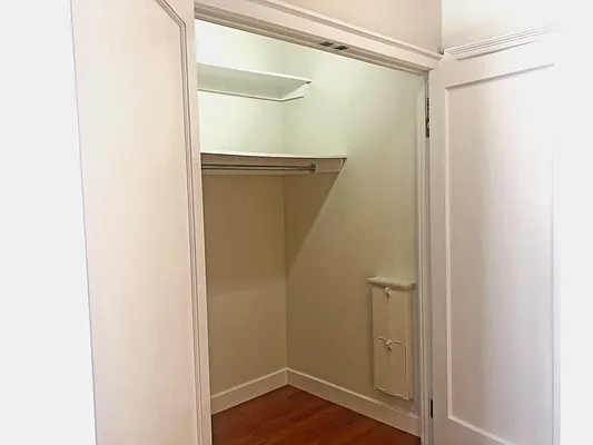 Rented by Stonehenge NYC LLC | media 17