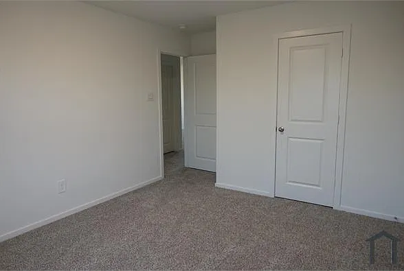 3004 Fall Gold Ln — Photo 9