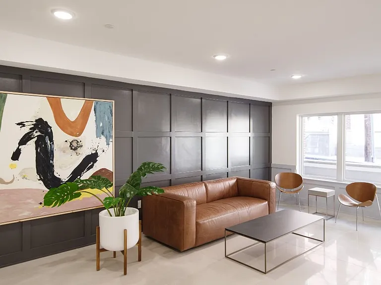 East Main Manayunk Apartments — Photo 42
