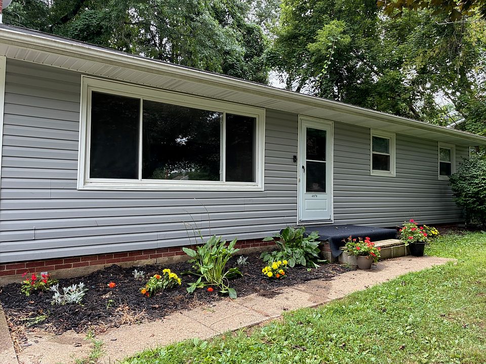 1st image of 4870 Echoglenn Ave NW