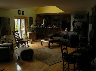 78 Mount Huggins Dr, Swanzey, NH 03446