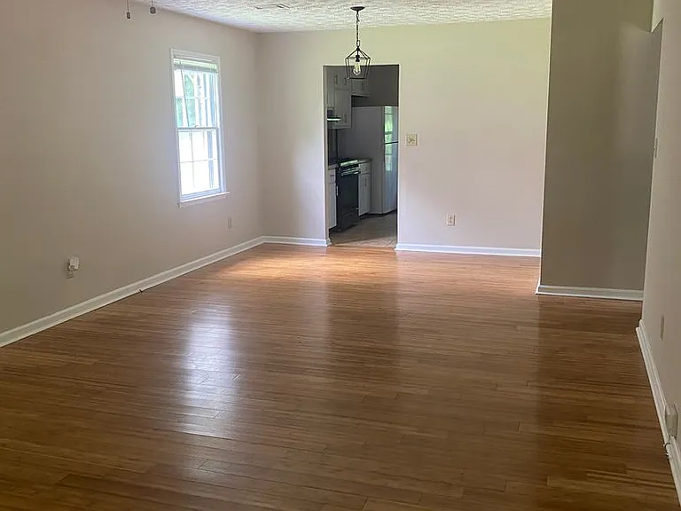 105 Fairhaven Ct — Photo 14