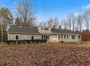 45 Hunt Rd, Kingston, NH 03848