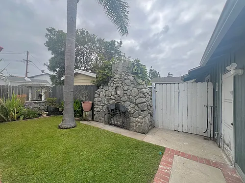 379 Hamilton St Photo 1