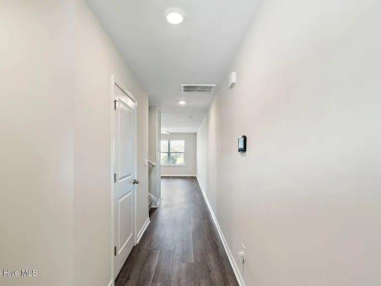 3130 Lobelia Ln #1101 — Photo 2