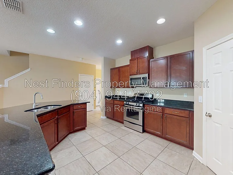74 Woodland Greens Dr — Photo 11