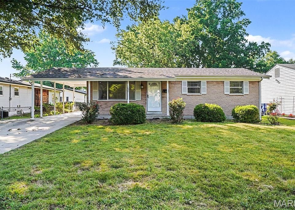1st image of 1820 Violet Dr