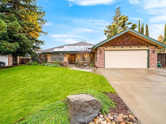 2nd image of 1043 N Velie Ct