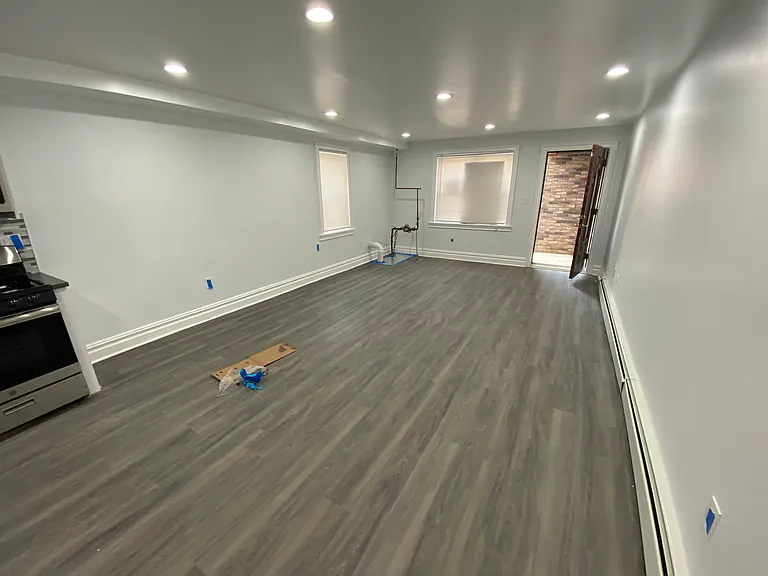 420 Saint Lawrence Ave #1 — Photo 3