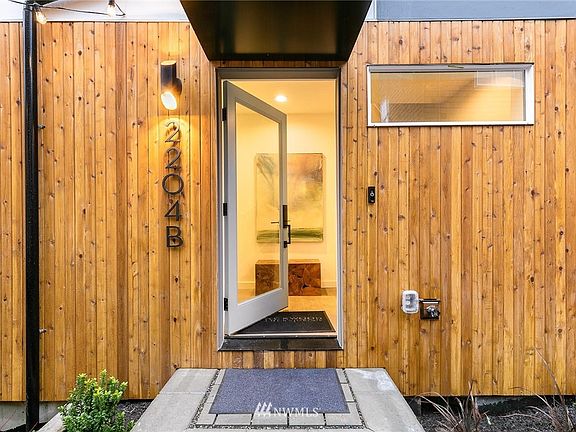 2nd image of 2204 A 11th Avenue W
