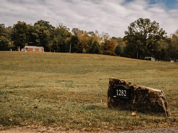 1282 Turnipseed Rd, Ashland City, TN 37015