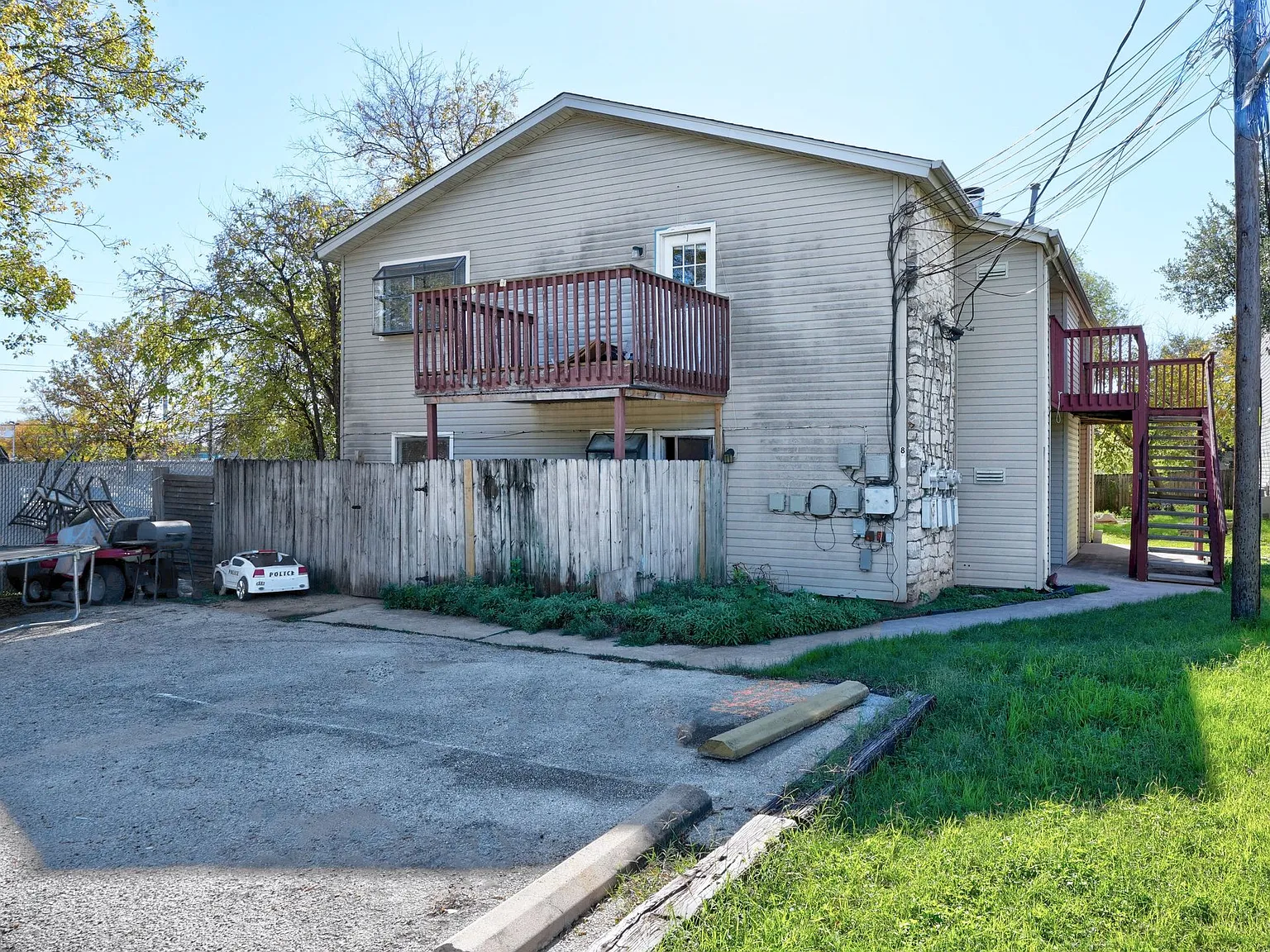 823 Taulbee Ln #B Prime Crestview Spot with Easy Access to Freeway Triangle — Photo 3