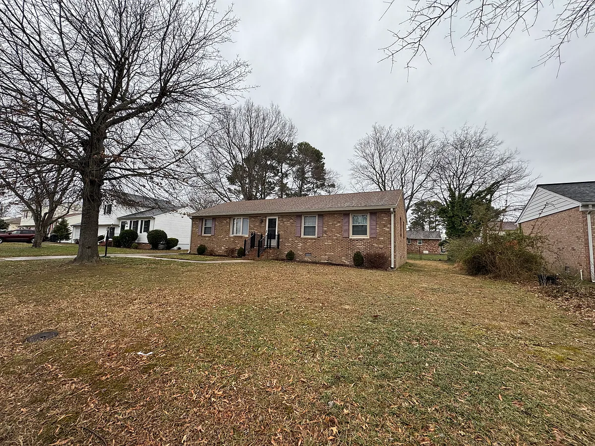 Building Photo - 1212 Pleasant Dale Ave